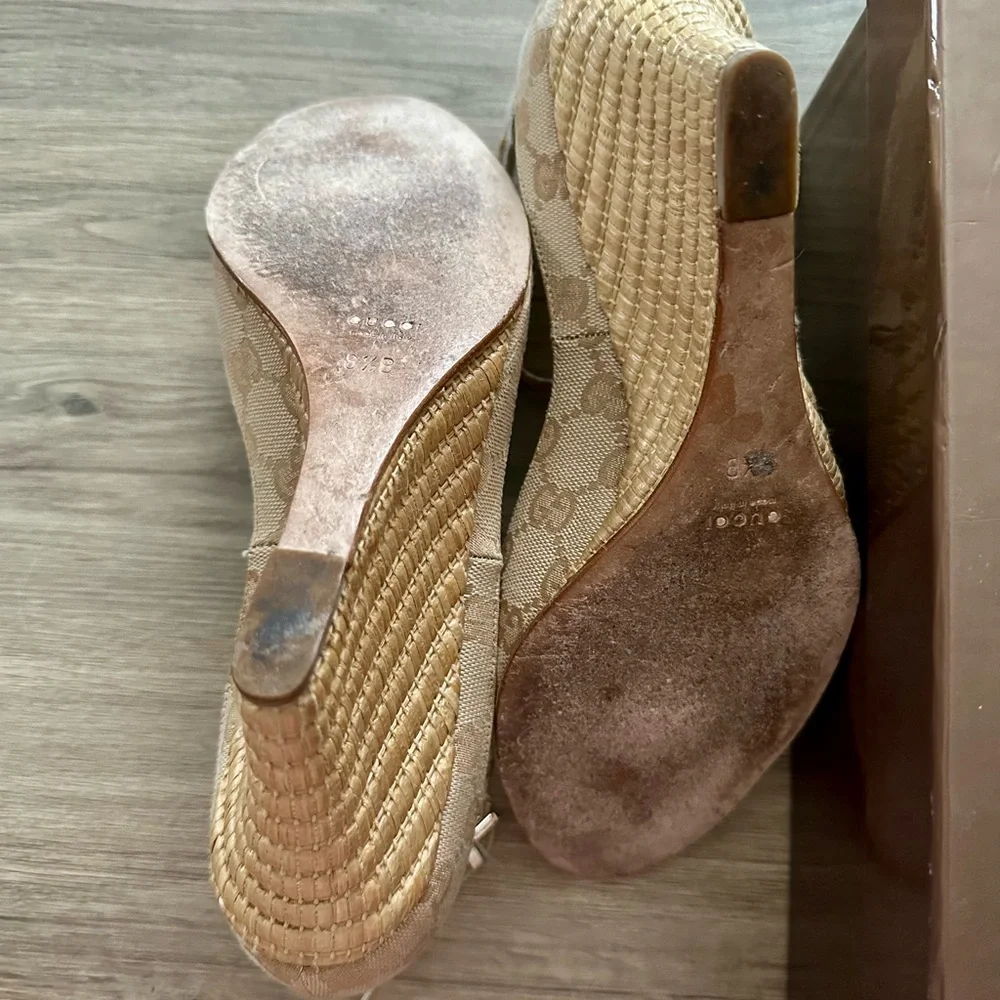 Gucci Women's Tan Peep-Toe Heels - Picture 7 of 7